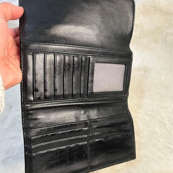 COACH woman’s wallet. Black. Authentic leather. 17 compartments. Beautiful. - Picture 6 of 8